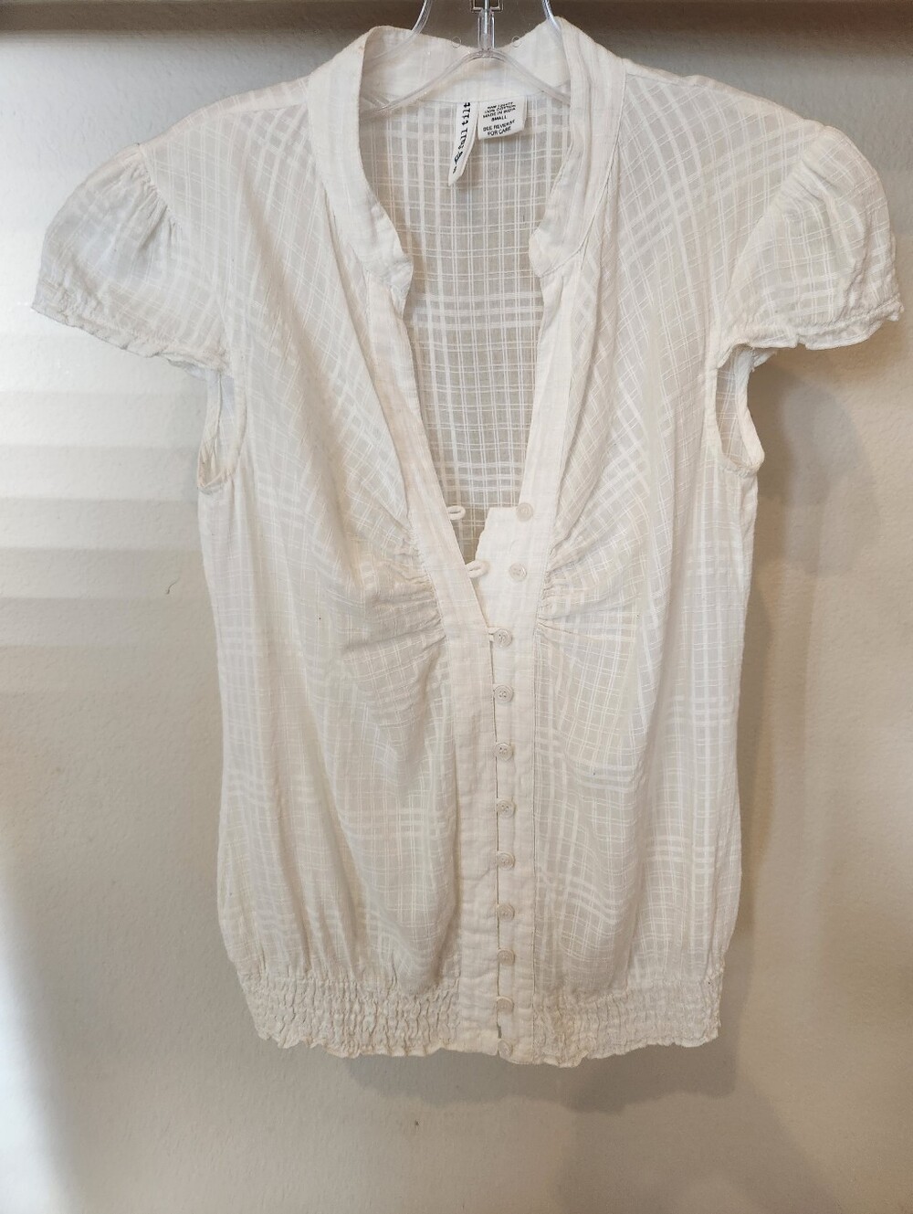 Full Tilt White Short-Sleeve Sheer Cotton Button-Front Blouse
